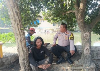 Bhabinkamtibmas Kedungwaringin Ajak Warga Karangmekar Aktifkan Siskamling