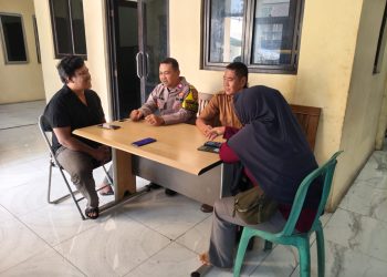 Jaga Jakarta Jaga Bekasi, Bhabinkamtibmas Kedungwaringin Sambangi Warga Bojongsari