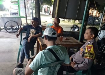 Bhabinkamtibmas Polsek Cikarang Selatan Ajak Warga Sukadami Perkuat Kepedulian terhadap Kamtibmas