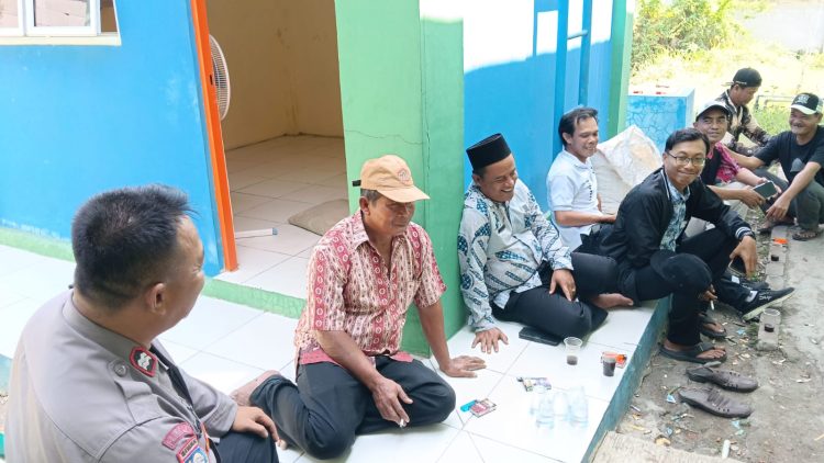 JAGA JAKARTA ON THE SPOT, Bhabinkamtibmas Kedungwaringin Ajak Warga Karangharum Jaga Harmoni Jelang Pilkades