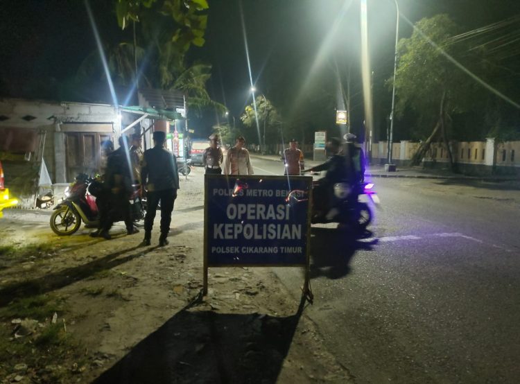 OKJ Polsek Cikarang Timur Periksa Kendaraan dan Amankan Dua Sepeda Motor Tanpa STNK