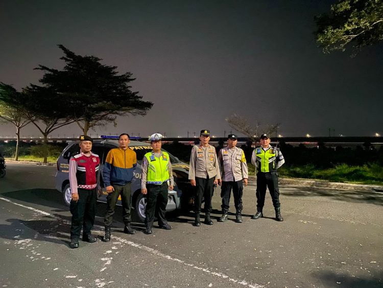 Polsek Cikarang Pusat Gelar Patroli Mobile Harkamtibmas, Antisipasi 3C, Tawuran, dan Balap Liar
