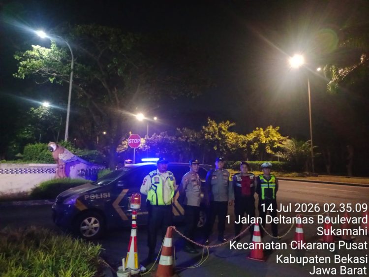 Patroli Biru Polsek Cikarang Pusat Sisir Titik Rawan di Hegarmukti