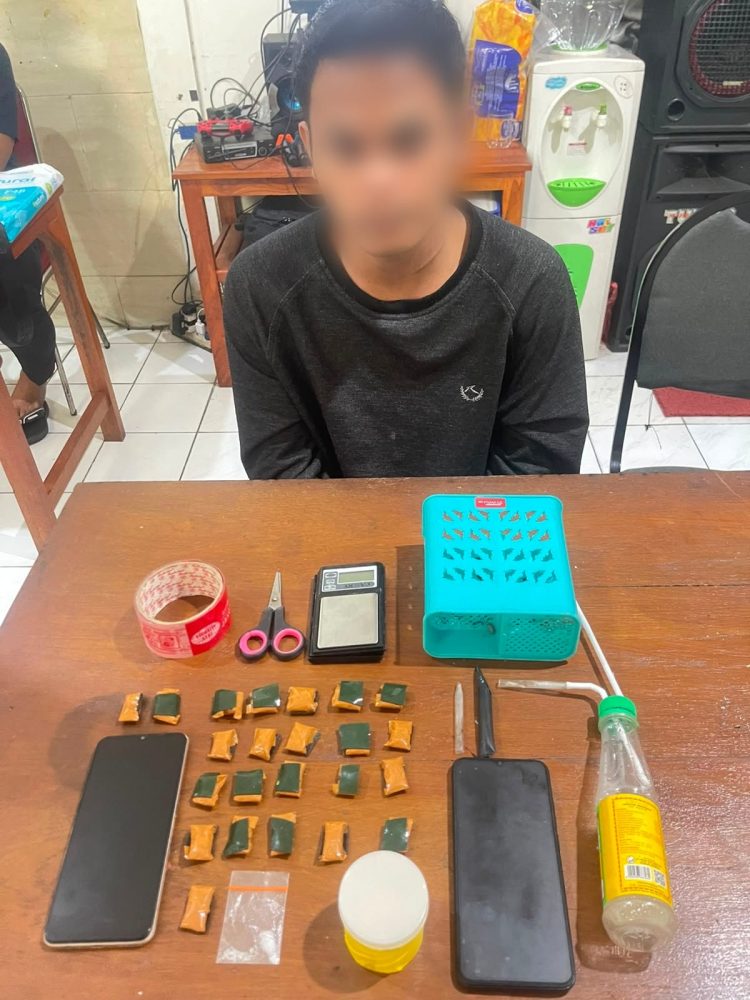 Digaji Rp 500 Ribu dan Satu Paket Sabu, Kurir Jaringan Narkotika Dibekuk Dit Resnarkoba Polda Jateng Bersama 24 Paket Barang Bukti