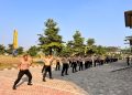 Personel Polres Tulang Bawang Barat Asah Kemampuan Bela Diri Polri Untuk Melindungi Diri dan Masyarakat Saat Bertugas