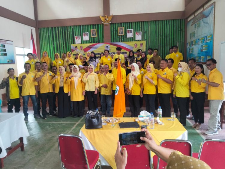 Ketua DPD Partai Golkar Kabupaten Pringsewu Buka Musyawarah Tingkat Kecamatan Di Pekon Panggungrejo Sukoharjo Pringsewu