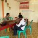 Dekati Warga di Ruang Terbuka, Bhabinkamtibmas Meranti Sambangi Masyarakat Sambil Beri Himbauan Cegah Kejahatan
