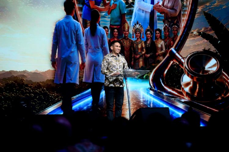 Wamendagri Wiyagus Tegaskan Pemda Jadi Simpul Kolaborasi Wujudkan Kedaulatan Kesehatan Indonesia 2045