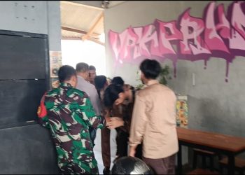 JAGA JAKARTA ON THE SPOT, Bhabinkamtibmas dan Babinsa Kedungwaringin Beri Pembinaan kepada Pelajar