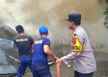 Polsek Talang Padang Identifikasi Kebakaran Bangunan BTS di Gisting