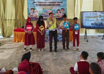 Satlantas Polres Pringsewu Manfaatkan MPLS Tanamkan Budaya Tertib Lalu Lintas kepada Pelajar