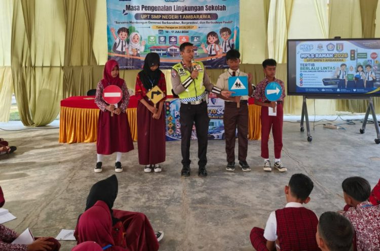 Satlantas Polres Pringsewu Manfaatkan MPLS Tanamkan Budaya Tertib Lalu Lintas kepada Pelajar