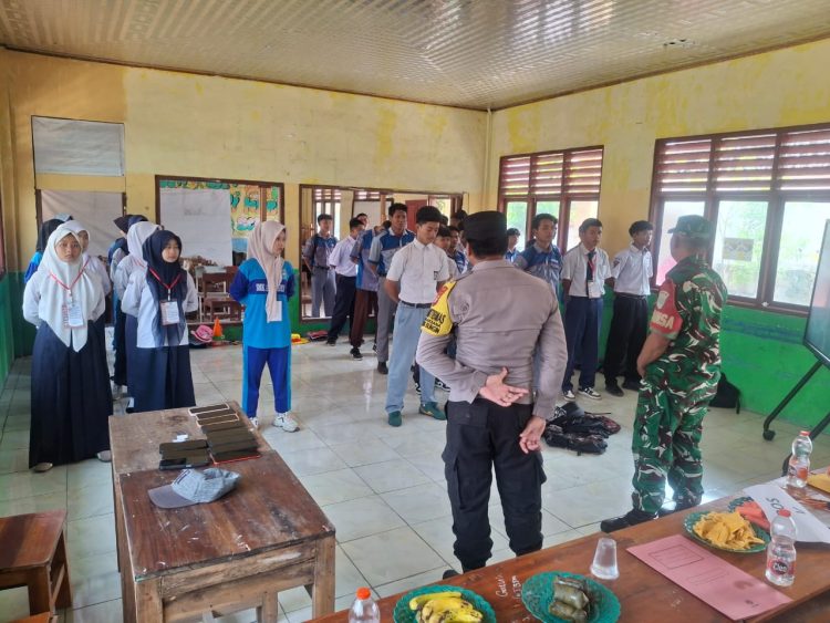 Police Goes to School, Polsek Cabangbungin Bekali Pelajar SMK Adhi Karya dengan Pesan Kamtibmas