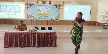 Danramil Kota Boyolali Tanamkan Jiwa Nasionalisme kepada Siswa Baru SMAN 1 Boyolali