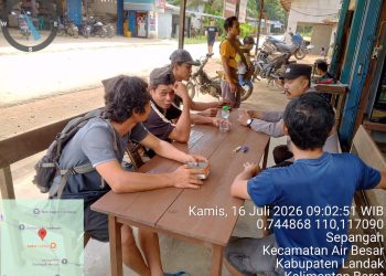 Polisi Hadir di Tengah Masyarakat, Patroli Siang Perkuat Silaturahmi dan Himbauan Kamtibmas