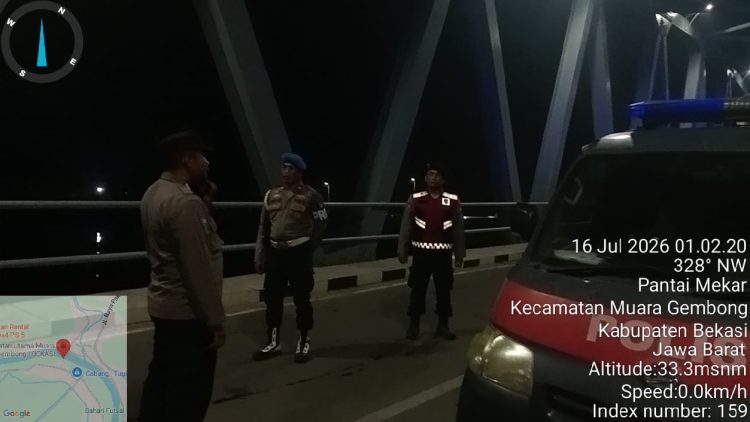 Patroli Jaga Jakarta Jaga Bekasi, Polsek Muaragembong Sisir Jembatan Penghubung Dua Desa