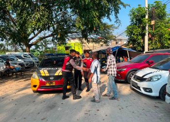 Patroli Jaga Jakarta Jaga Bekasi, Sat Samapta Polres Metro Bekasi Sampaikan Pesan Kamtibmas di Simpangan