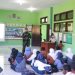Tanamkan Nasionalisme dan Jiwa Sehat, Satgas Pamtas RI l-PNG Kewilayahan Yonif 645/Gardatama Yudha Berikan Layanan Kesehatan dan Edukasi Kewarganegaraan di Sekolah