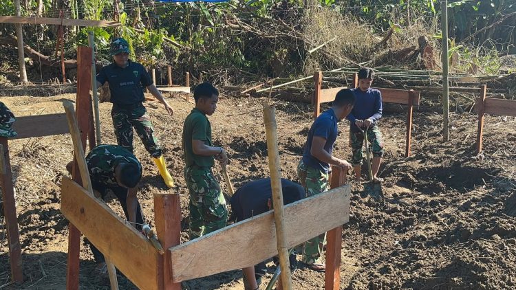 Harapan Warga Desa Mazingo Mulai Terwujud, Bakti TNI Bangun Jembatan Gantung