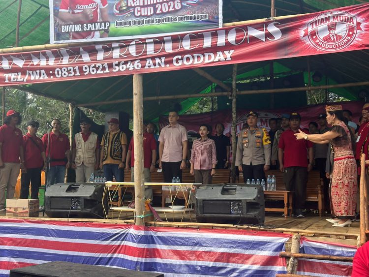 Sinergitas TNI-Polri Amankan Pembukaan Open Turnamen Sepak Bola Angkar Bahana Karimawatn Cup 2026