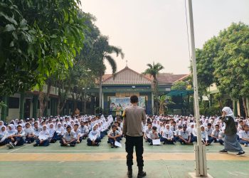 Police Goesl to School, Polsek Tambun Selatan Edukasi Pelajar SMAN 4 tentang Keselamatan Berkendara