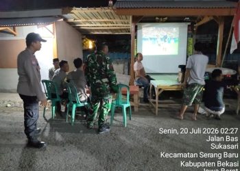Polsek Serang Baru Monitoring Nobar Final Piala Dunia 2026 Bersama Warga Sukasari