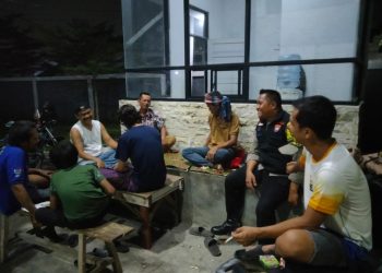 Jaga Jakarta Jaga Bekasi On The Spot, Bhabinkamtibmas Tambun Selatan Sambangi Poskamling Srijaya