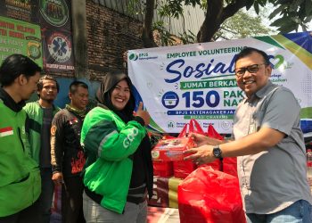 Peduli Driver Ojol, BPJS Ketenagakerjaan Cikarang Rutin Gelar Jumat Berkah