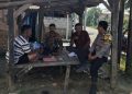 Jaga Jakarta Jaga Bekasi, Bhabinkamtibmas Nagasari Ajak Tokoh Masyarakat Perkuat Siskamling dan Waspadai Penipuan Online