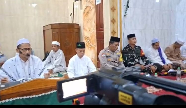 Kapolsek Cikarang Selatan Hadiri Ta’lim Rutin FK-DKM Desa Ciantra, Perkuat Sinergi Polri dan Masyarakat