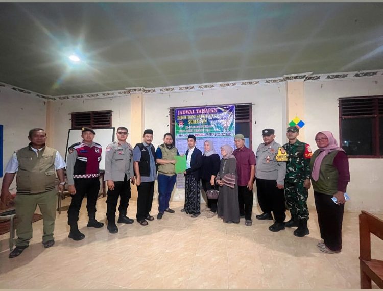 Polsek Sukatani Amankan Pendaftaran Calon Kepala Desa Sukadarma pada Pilkades Serentak 2026
