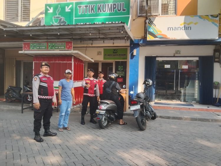 Patroli Jaga Jakarta Jaga Bekasi Sambangi Ruko Graha Asri, Warga Diimbau Waspadai Kejahatan Jalanan
