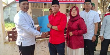 Kapolsek Cabangbungin Pimpin Pengamanan Pendaftaran Bakal Calon Kepala Desa Setialaksana