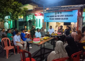 Jaga Bekasi On The Spot, Kapolsek Tambun Selatan Dengarkan Aspirasi Warga RW 11 Karang Satria