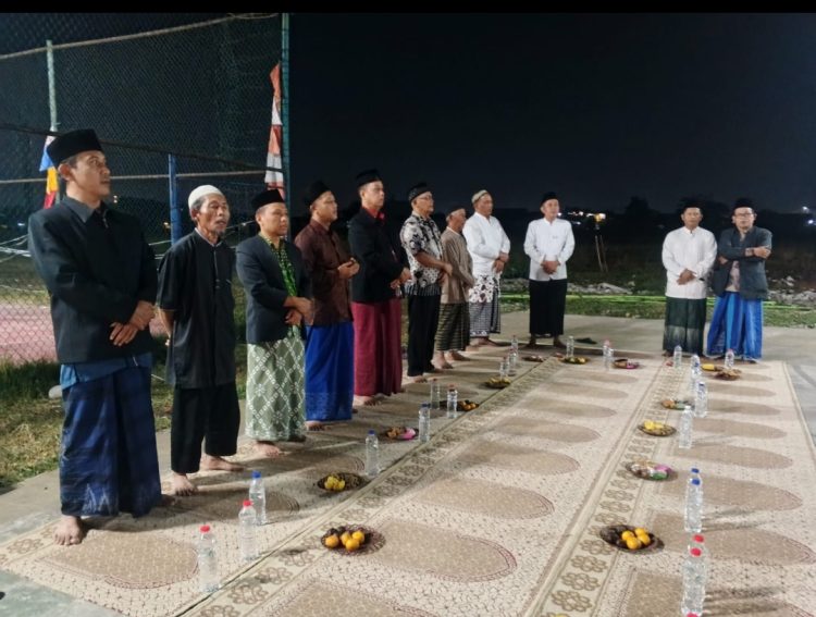 DKM Al Ittihad Blok H Gelar Safari Maulid Bersama KH. Muhammad Badrun, Ustadz Dian Satibi, Hadroh dan Tarian Sufi