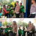 Jumat Berkah, Satlantas Polres Metro Bekasi Berbagi Sembako untuk Driver Ojol di Cikarang