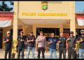 lDPC LBH HARIMAU RAYA BEKASI RAYA DAN KEPALA POSBAKUM CABANGBUNGIN JALIN SILATURAHMI DENGAN KAPOLSEK CABANGBUNGIN