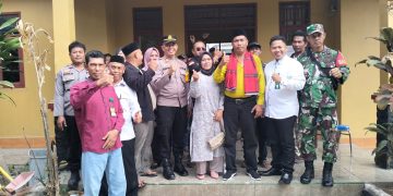 Polsek Muaragembong Amankan Pendaftaran Bakal Calon Kepala Desa Pantai Mekar