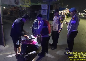 Polsek Babelan Gelar Operasi Kejahatan Jalanan, Periksa Kendaraan dan Antisipasi Gangguan Kamtibmas