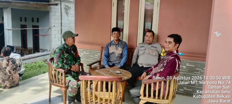 Jaga Bekasi On The Spot, Bhabinkamtibmas Setu Sambangi Tokoh Agama dan Warga Desa Tamansari
