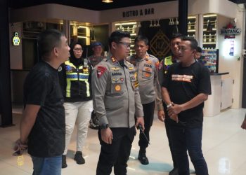 Patroli Humanis Polres Metro Bekasi Kawal Nobar Persib Bandung vs Persija Jakarta