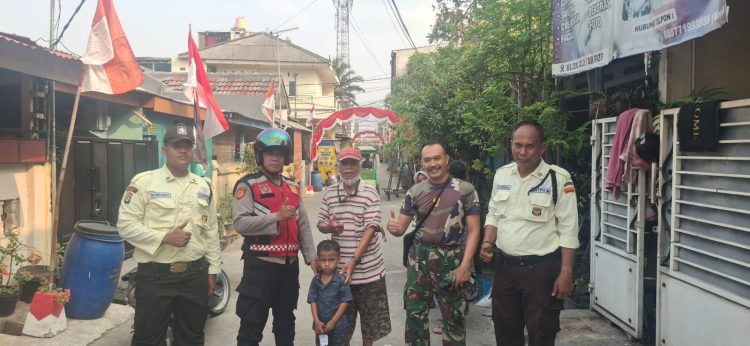 Sempat Tersesat, Anak Usia Tiga Tahun Dipertemukan Kembali dengan Keluarganya