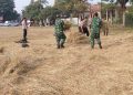 SAMBUT HUT KE-81 RI, MUSPIKA CIKARANG TIMUR GELAR KERJA BAKTI BERSIHKAN LINGKUNGAN