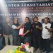 Ketua DPC Bekasi Raya Maret Sianturi SH, Serahkan SK Posbakum Mustikajaya kepada Erwin di Tarigan.SH.Mba