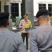 Pimpin Apel Pagi, Plh Kapolres Metro Bekasi Tekankan Pelayanan Masyarakat, Netralitas Pilkades dan Disiplin Personel