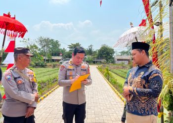 Polres Metro Bekasi Dampingi Penilaian Lomba Gapura HUT RI ke-81 di Sukaurip