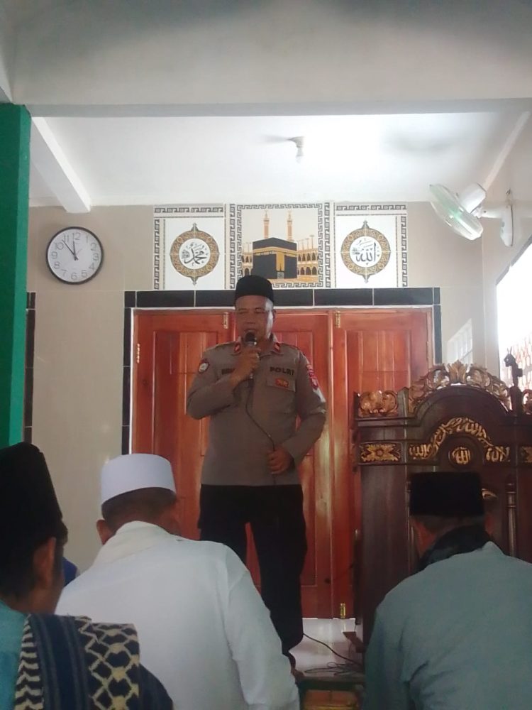Jaga Jakarta Jaga Bekasi: Safari Jumat Polsek Setu Perkuat Silaturahmi dan Sampaikan Pesan Kamtibmas