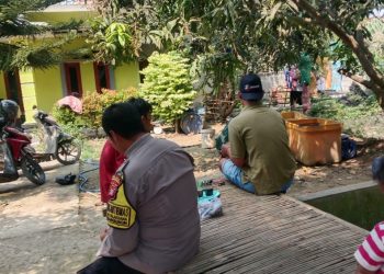 Bhabinkamtibmas Jayalaksana Sambangi Warga Sampaikan Pesan Kamtibmas