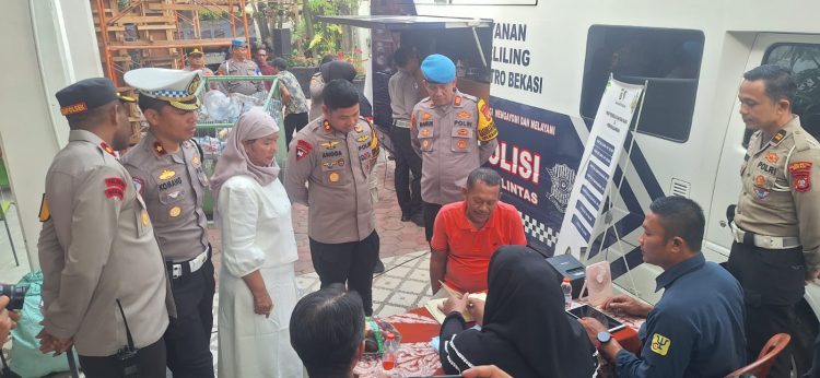Jaga Bekasi On The Spot, Polres Metro Bekasi Hadirkan Layanan Terpadu di Cikarang Utara Dari Green Service Hingga Paket Bantuan untuk Warga