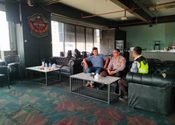 Patroli Dialogis di Kawasan Lippo, Polsek Cikarang Selatan Antisipasi 3C dan Gangguan Kamtibmas